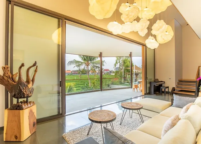 Kimaya - 5-bed Berawa Luxury With Complimentary Pool Fence Villa *