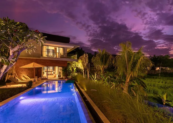 Kimaya - 5-bed Berawa Luxury With Complimentary Pool Fence Villa *