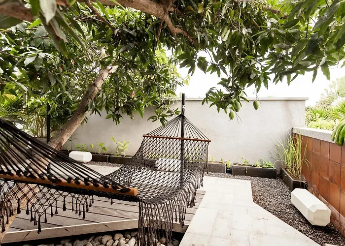 Kimaya - 5-bed Berawa Luxury With Complimentary Pool Fence