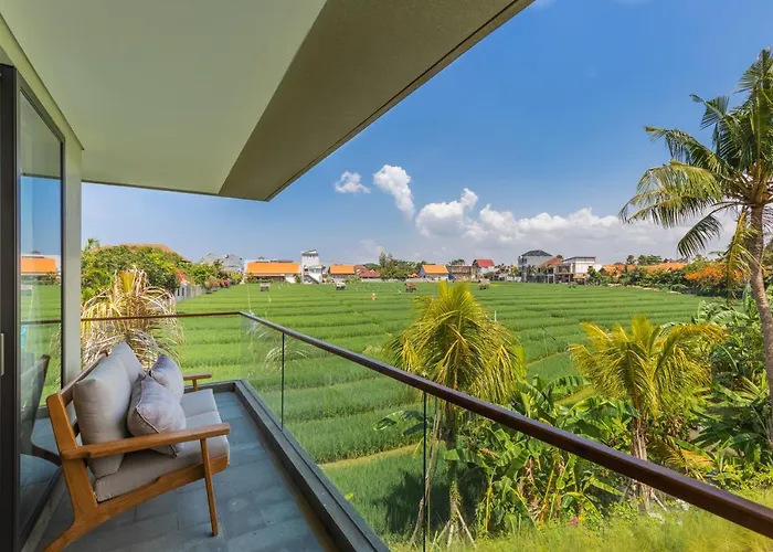 Kimaya - 5-bed Berawa Luxury With Complimentary Pool Fence * Canggu (Bali)