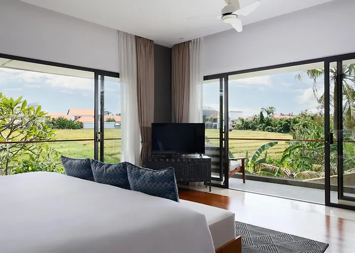 Kimaya - 5-bed Berawa Luxury With Complimentary Pool Fence *